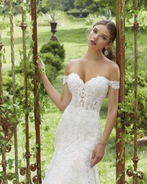 5714 by Mori Lee