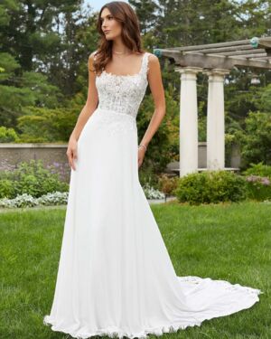 5942 by Mori Lee
