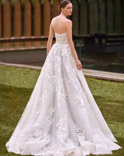 Sibila by Pronovias