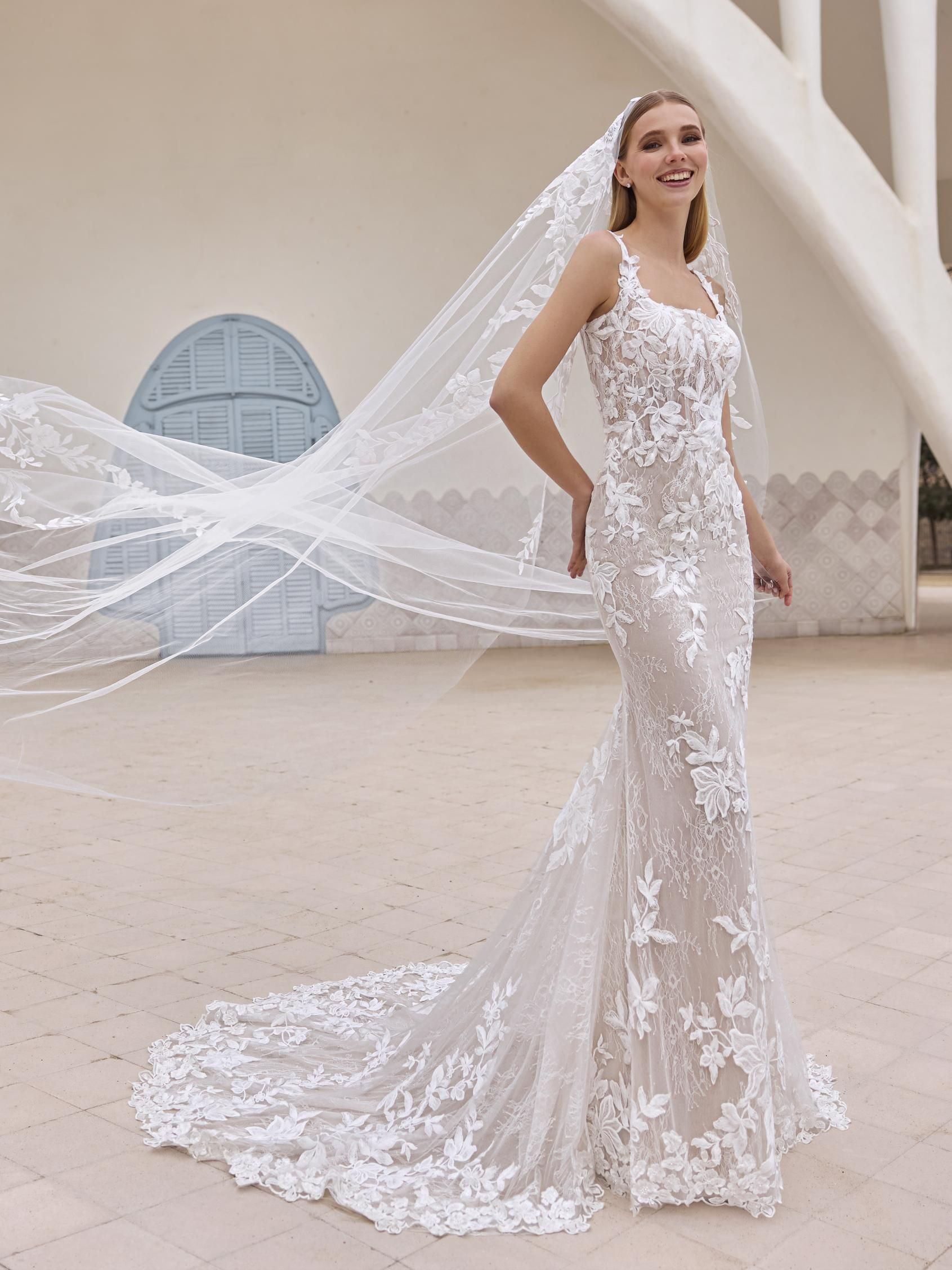 Zeala by Pronovias