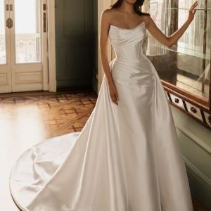 Hadley by Elysee