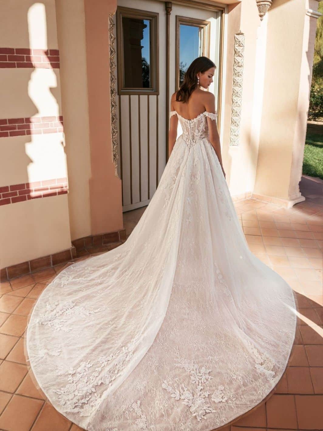 Uvena by Blue Enzoani